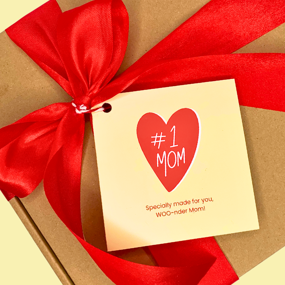 '#1 Mom' Snack Box